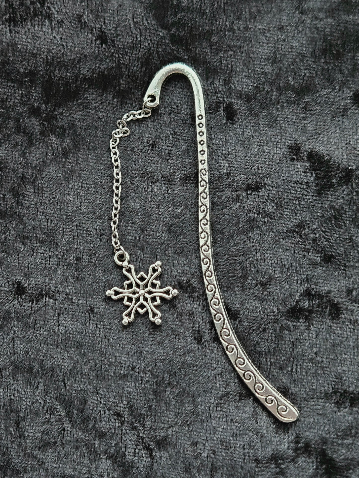 Snowflake bookmark