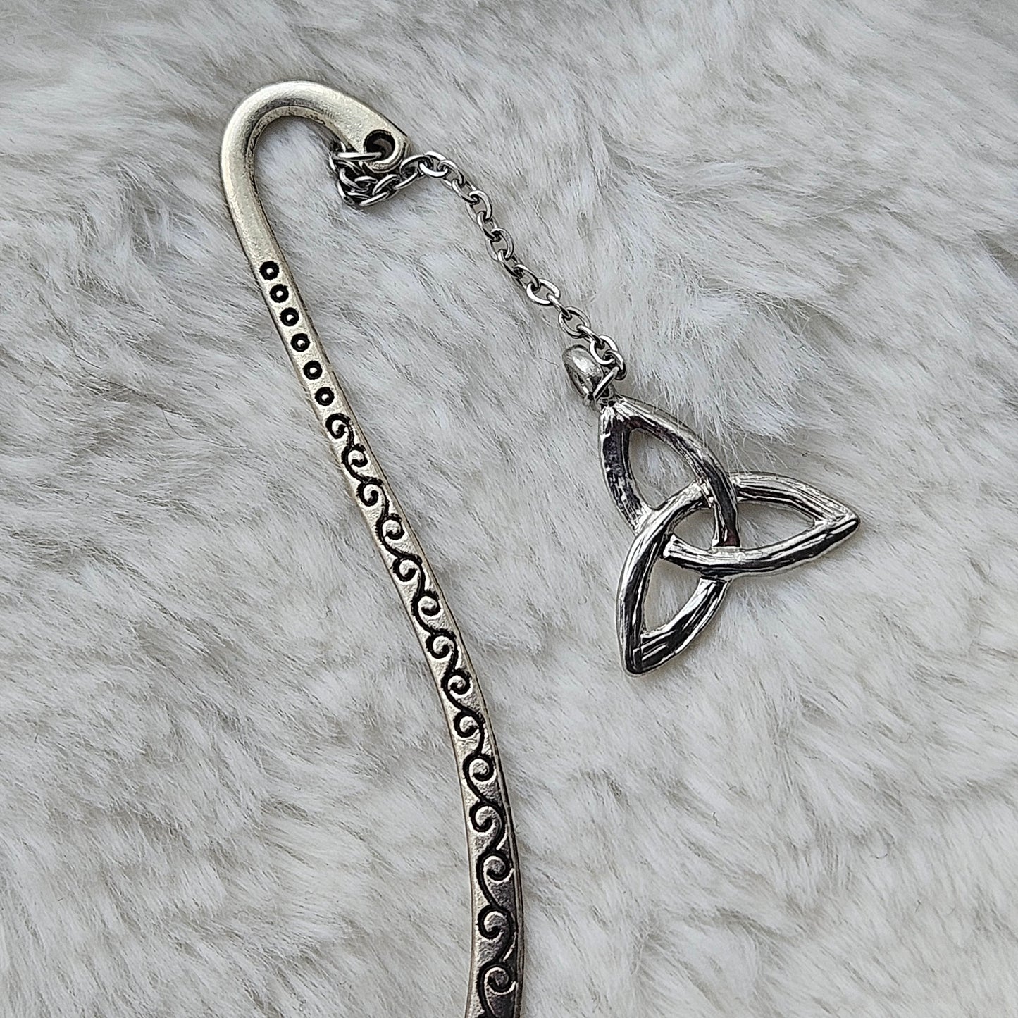 Triquetra bookmark