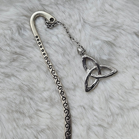 Triquetra bookmark