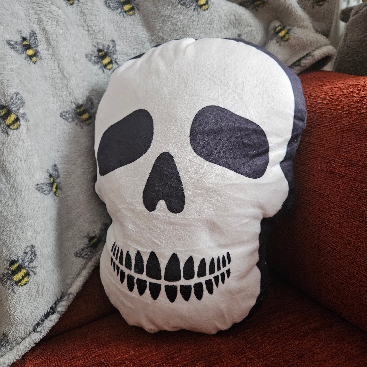 Skull Throw Cushion