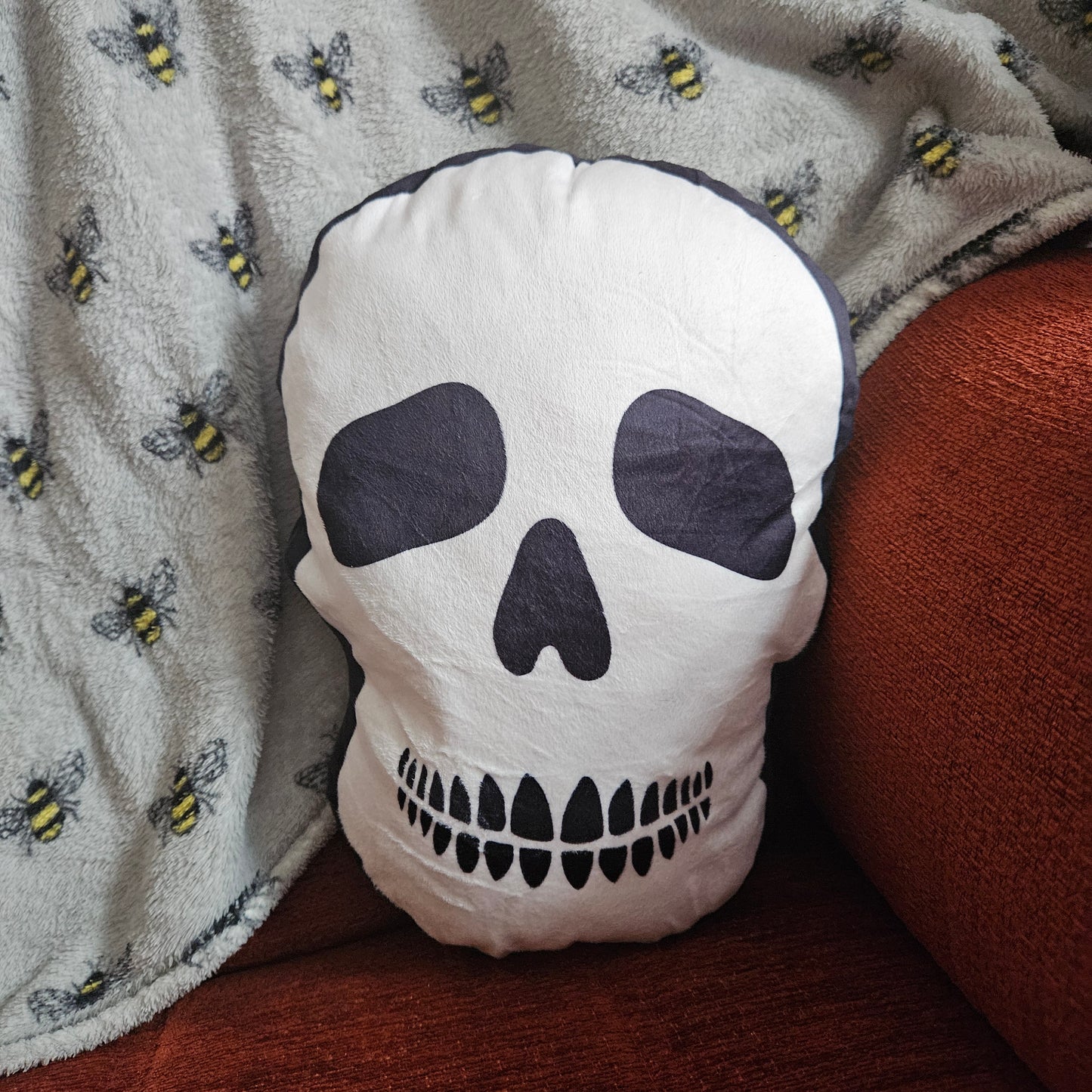 Skull Throw Cushion